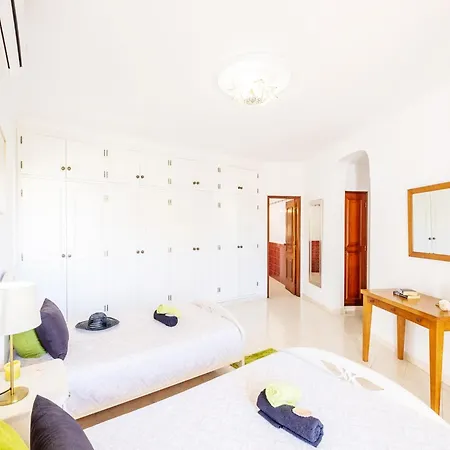 Amazing With Pool Villa Albufeira
