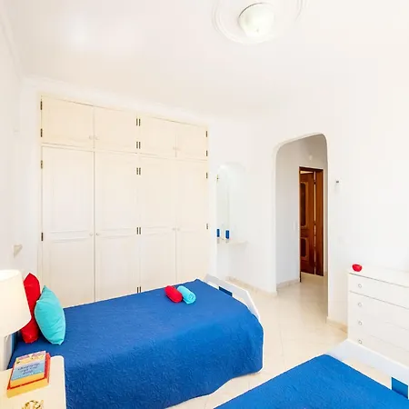 Villa Amazing With Pool Albufeira