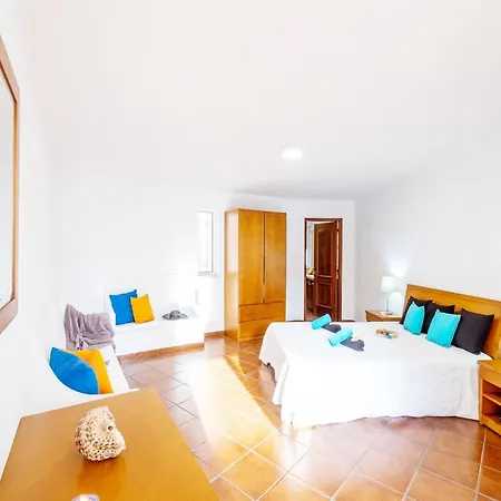 Amazing With Pool Albufeira